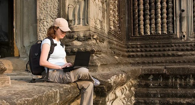 Plan to Study Abroad? Here Are 3 Budgeting Tips for You